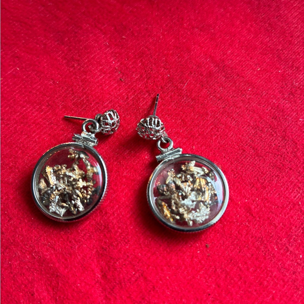 Elegant Silver and Gold Flake Earrings